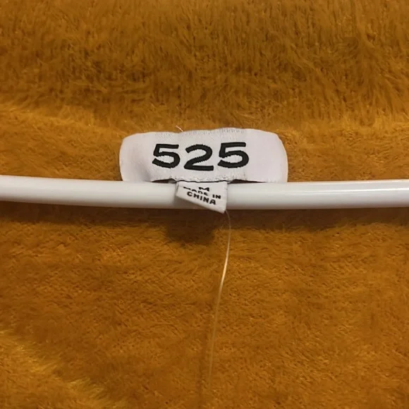 Anthropologie 525 Cropped Sweater - Picture 4 of 5